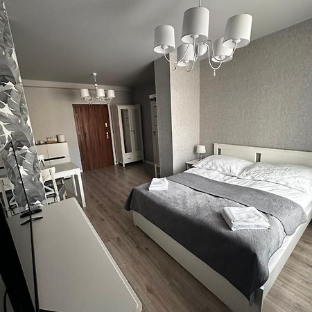 Apartamenty Czerwona Roza Wieprz  Exteriör bild